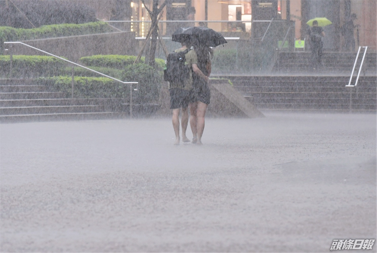 å¤©æ–‡å°ç™¼å‡ºé»'è‰²æš´é›¨è­¦å'Šä¿¡è™Ÿæ–°ç•ŒåŒ—éƒ¨å¯èƒ½å‡ºç¾æ°´æµ¸ é ­æ¢æ—¥å ±