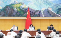 內地暫停簽發出入境證件 孫春蘭表明堅守口岸關口
