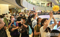 東奧乒乓|商場觀賽為港乒女團打氣 市民對賽果表遺憾