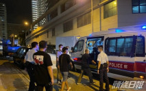 警屯門搗無牌樓上吧 拘25男女