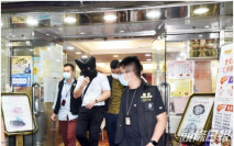 黑幫樂富逾百人飯局警拘5人 票控123男拖走7車
