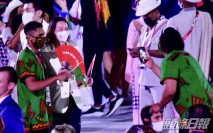 【東京奧運】東奧開幕禮 何詩蓓成外國選手「集郵」對象