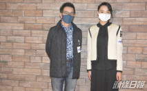 袁富華現身確診商場罩不離口 蔡思韵謹記消毒雙手