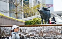 【收市總結】恒指彈231點收復十天線 濠賭股重挫