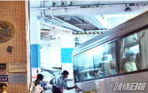 【變種病毒】薄扶林豪峰康怡N2日間強檢 居民通宵撤離