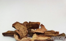 鴨脷洲知名乾貨店出售疑摻雜不可食用菇類的牛肝菌 食安中心令停售回收