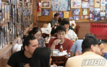 紐約下月13日起出入餐廳等公共場所須持接種證明