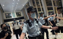 旺角有人群叫口號一男子被捕 警方入朗豪坊驅散指或違國安法