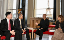 陳茂波到訪巴黎夏約宮劇院 觀賞現代舞演出 鼓勵明年來港巡演