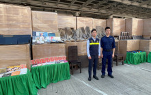 海關首次於出口往台灣遠洋船檢走私貨 包括魚翅黑膠唱片共值1.6億