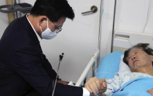 南韓最大在野黨黨魁李在明停止24天絕食 展開恢復治療