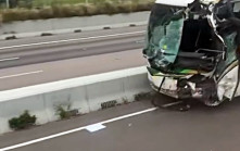 北大嶼山公路旅遊巴撼箭嘴車　6人傷