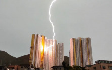 行雷閃電｜屯門和田邨單位疑遭雷電擊中 網民：轉個90度彎劈埋去