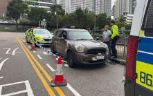 70岁司机涉停牌时驾驶 警方及时截停