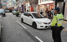 警一連兩周打擊非法賽車及改裝車輛 發11張欠妥車輛報告扣17車