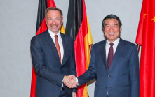 副總理何立峰對話德國財長  雙方同意保障供應鏈暢通反對貿易保護主義