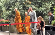 敍利亞總統遊靈隱寺親民握手 見習近平宣布中敍建立戰略伙伴關係