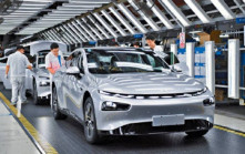 內地4月新能源車銷售增近34% 出口美國佔比低 價格戰降溫 17車企批發突破萬輛