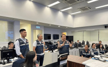 韦帕台风｜陈国基视察紧急事故监察及支援中心 听取应变部署安排