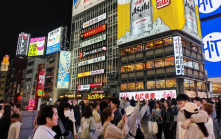 「跟着匯率去旅遊」泰星印越熱門  內地遊客五一日本血拼「抄底」