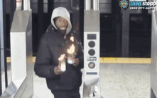 紐約地鐵驚現「縱火狂徒」 隨機向乘客擲易燃物起火 數月內兩度施襲