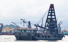 油麻地避風塘工業意外 61歲躉船工斷手亡 疑鋼纜鬆脫橫掃甲板肇禍
