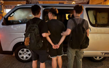 觀塘油麗邨單位變毒品倉 警檢可卡因太空油煙彈等 毒鴛鴦被捕