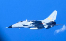 日方批解放軍殲轟-7  東海過度接近自衛隊飛機