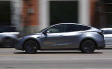TESLA︱網傳Robotaxi走錯路  美當局急聯特斯拉
