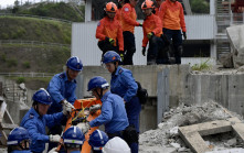 民安隊辦500人演習模擬颱風水災襲港、塌樓等 展示電子犬及無人機協助搜救