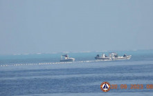 菲律賓指責中國在南海設浮動障礙物 阻菲漁船捕魚