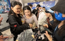 舊油麻地警署化身「禮品廊」  市民搶購警察紀念品