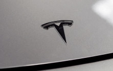 Tesla汽車最遲下周將搭載Grok聊天機械人