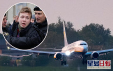 白俄逼降客機逮異見記者 美國以劫機罪起訴4官員
