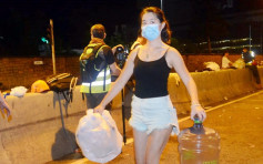 【逃犯條例】台灣獸醫助護夏愨道留守到最後 自發清理垃圾