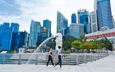 新加坡放宽防疫措施 下周一起撤销口罩令免检疫入境