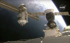 俄罗斯实验舱推进器意外启动 国际太空站一度被推离正常方位