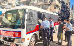 跨部門西九龍反黑工 搜貨倉食品工場拘18人