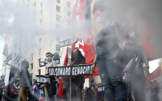 不滿總統貪腐抗疫不力 巴西再爆示威要求國會彈劾