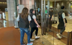 越南女昏迷酒店內情曝光 疑曾吸食可卡因 男友人拍面擊頭潑水圖喚醒不果死亡
