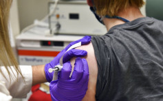 報道指輝瑞已安排運送首批新冠疫苗 美衛生部門倡優先為兩類人接種