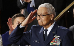非裔美国空军英雄麦基离世享寿102岁 曾参与二战韩战越战