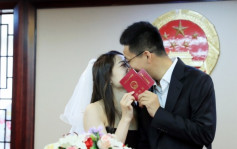 上海去年结婚人数跌近2成 创38年新低