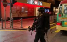 【逃犯条例】警方疑再出动「卧底」 有黑衣男持胡椒弹枪拘示威者