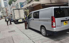 警東九交通黑點打擊違例泊車 發1602張告票 拖走兩車
