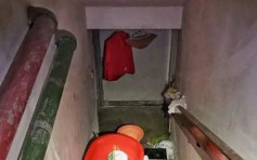 上海住宅大廈地下室被佔僭建板間房 居民報警勒令清拆