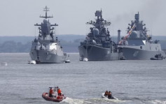 俄乌战争 | 乌克兰：无人艇于克里米亚击沉两艘俄登陆舰