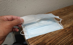 【武漢肺炎】兩張紙巾慳一個口罩 化學博士教口罩重用法