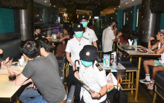 食环警方中秋长假巡逾2100酒吧食肆 77人遭票控4酒吧停业最多14日