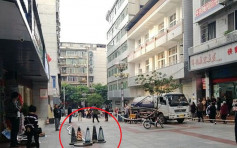 四川學校門口井蓋爆炸 7小學生受傷送院